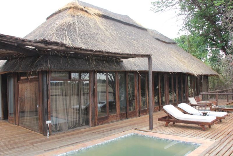 Chikwenya, Safari lodge, Zimbabwe, Mana Pools National Park, Zambezi River