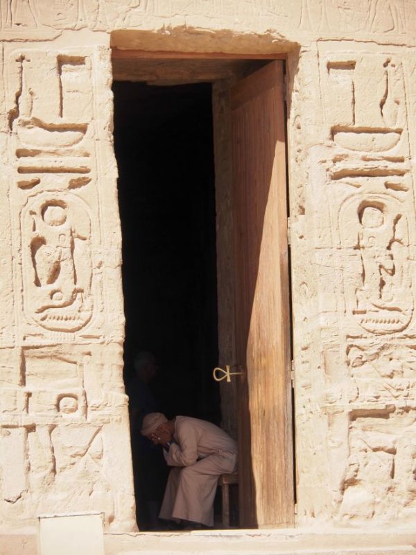 Abu Simbel, Egyptian local, Egypt, tourist tips