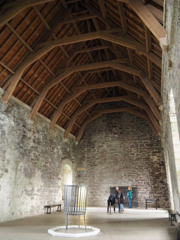 Outlander tour, Castle Leoch, Outlander filming locations, Scotland, Highlander tours