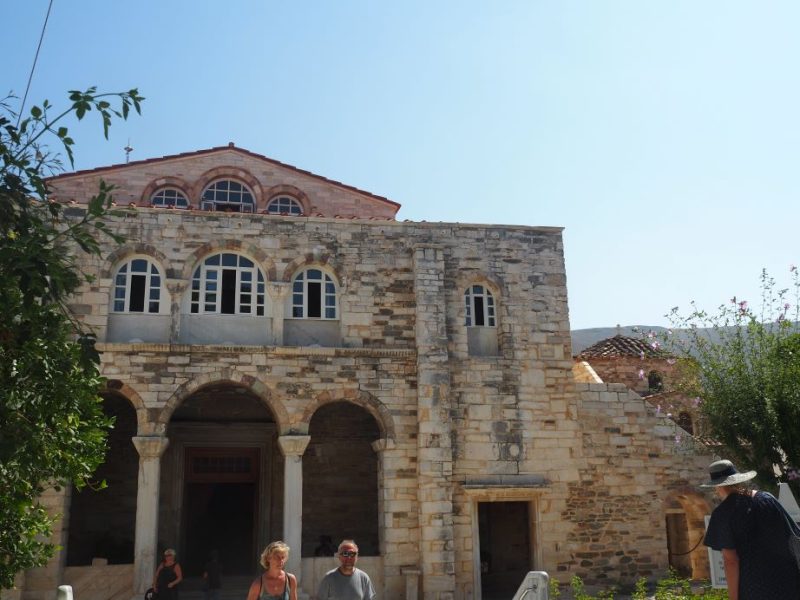 Paros church, Greek Islands, Cyclades, church of 100 doors, Panagia Ekatontapiliani,