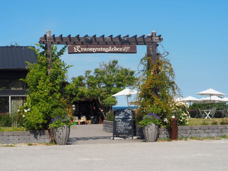 Gotland, Sweden, Stockholm Archipelago, seaside cafe