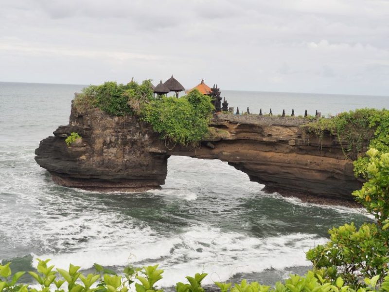 Balinese temple, rice blessing, Land in the Sea