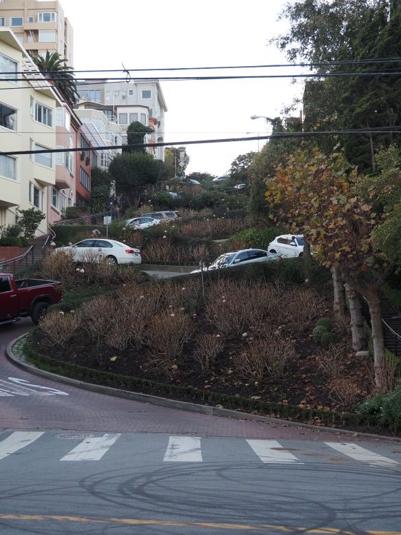 World's crookedest street, San Francisco, 