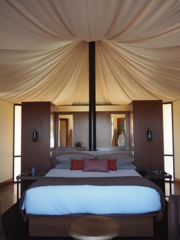 Luxury tented camp, Uluru National Park, Northern Territory, Australia, Australian landmark