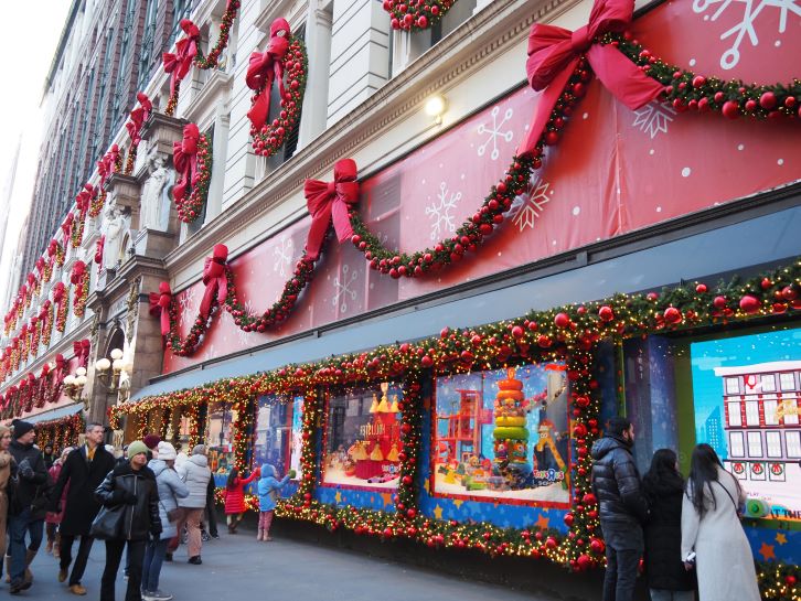 Christmas in New York, Christmas activities in New York, Christmas decorations in New York