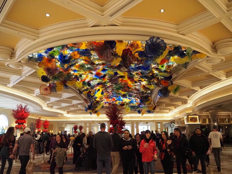 Italian glass, magnificent ceiling, Las Vegas unique experiences, 